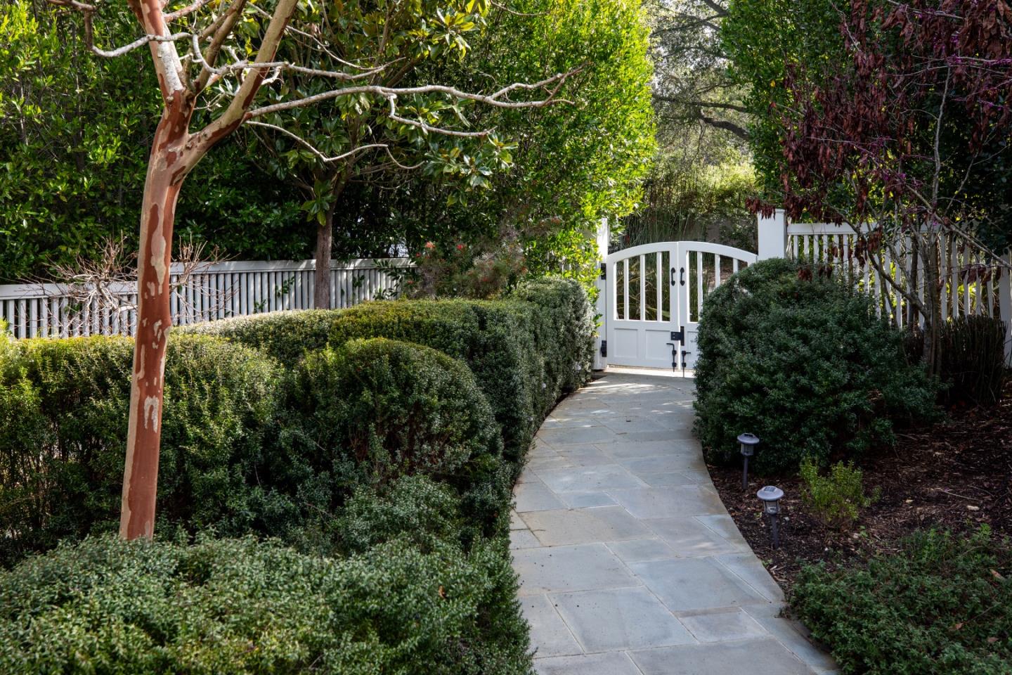 25501 Chapin Road Los Altos Hills, CA 94022 - Photo 5 of 69