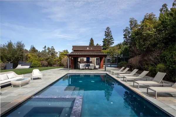 $24,000,000 | 25501 Chapin Road, Los Altos Hills, CA 94022