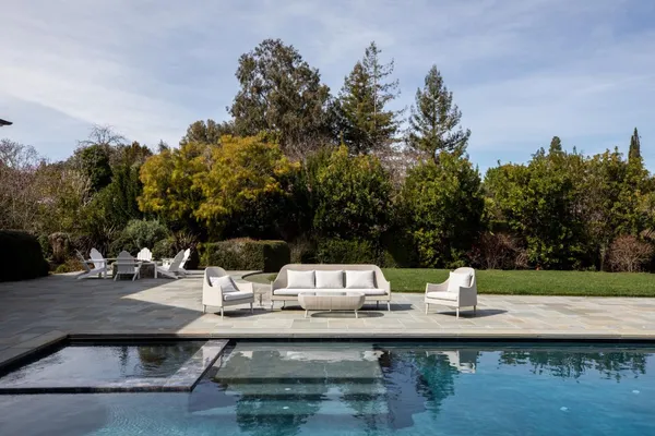 $24,000,000 | 25501 Chapin Road, Los Altos Hills, CA 94022