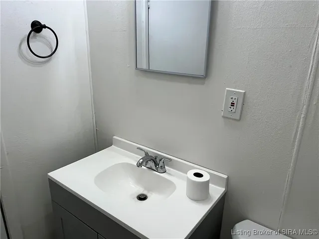 $139,900 | 603 Michael Street, Salem, IN 47167