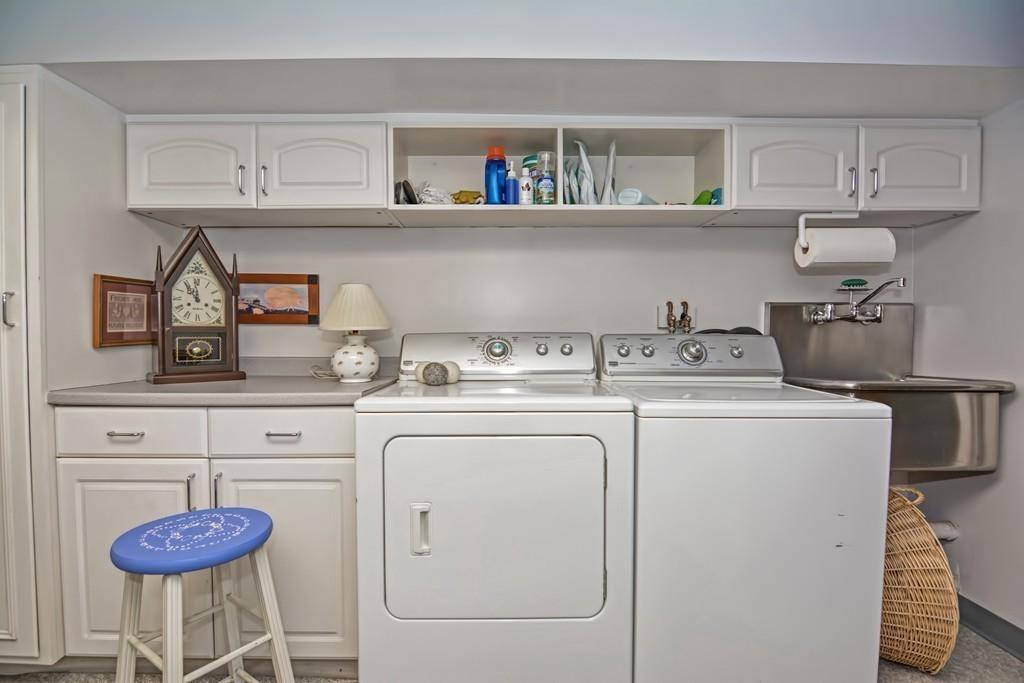 15 Hampton Road Westwood, MA 02090 - Photo 28 of 42 Gallery Image 28