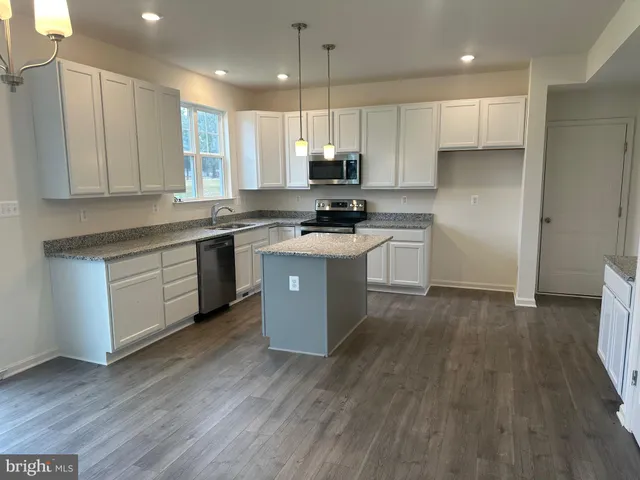 $409,888 | 6 Bentley Court, York Haven, PA 17370