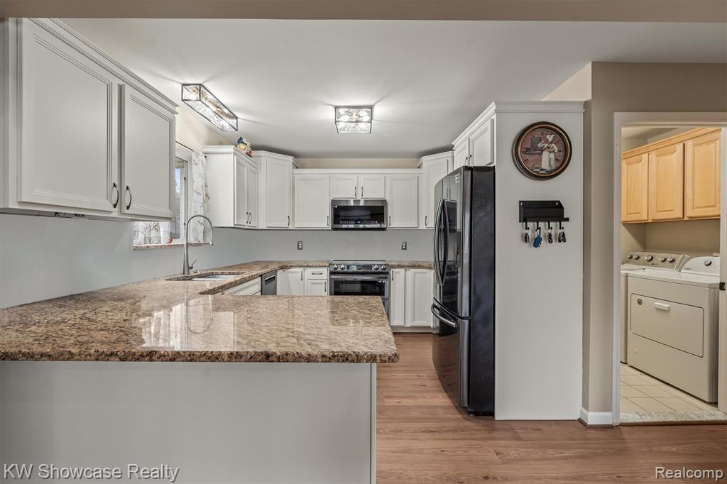 3446 Benstein Road Commerce Township, MI 48382 - Photo 14 of 38 Gallery Image 14