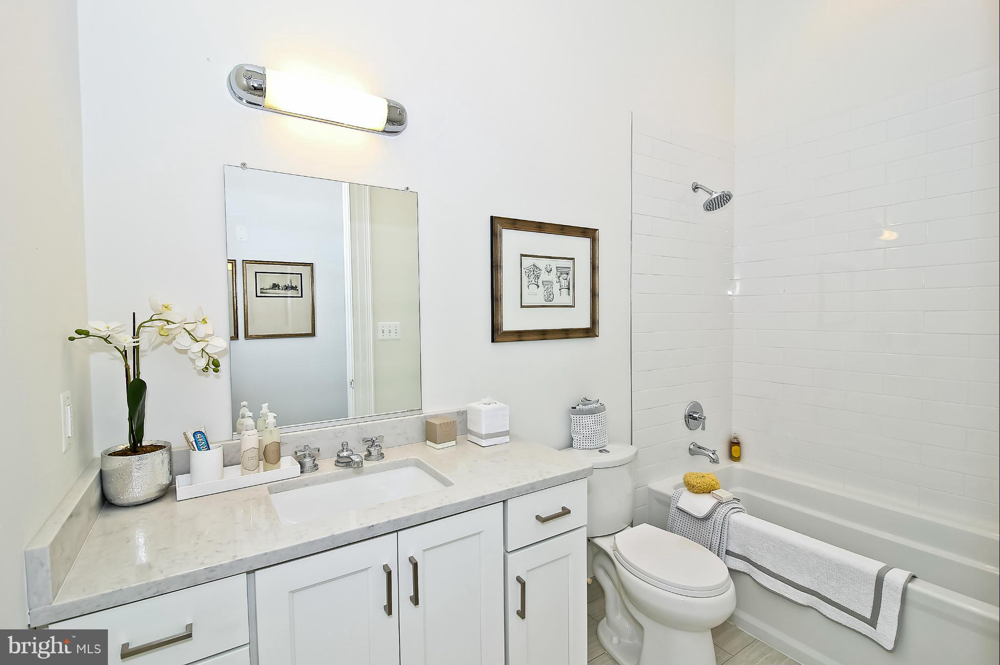 901 D Street Northeast, Unit T2 Washington, DC 20002 - Photo 8 of 9 Spacious Baths