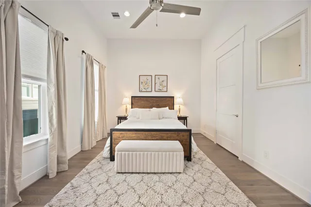 $505,000 | 1211 Hickory Street, Unit D, Houston, TX 77007