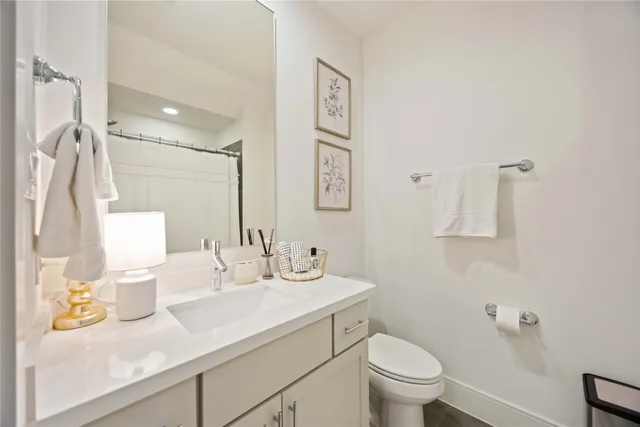 $505,000 | 1211 Hickory Street, Unit D, Houston, TX 77007