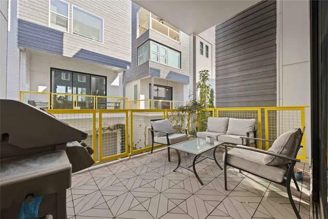 $505,000 | 1211 Hickory Street, Unit D, Houston, TX 77007