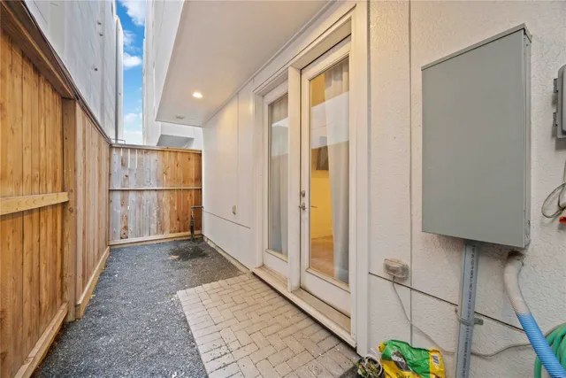 $505,000 | 1211 Hickory Street, Unit D, Houston, TX 77007