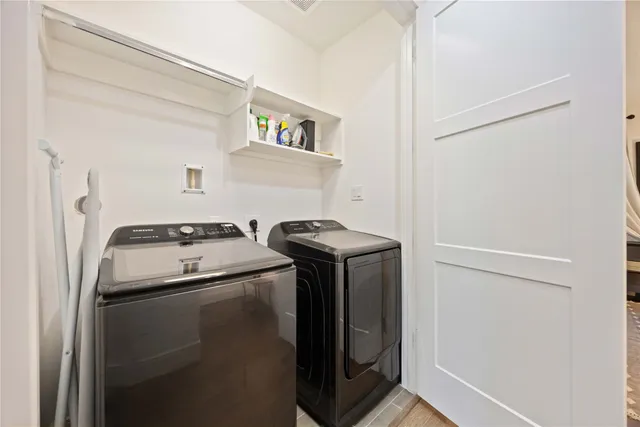 $505,000 | 1211 Hickory Street, Unit D, Houston, TX 77007