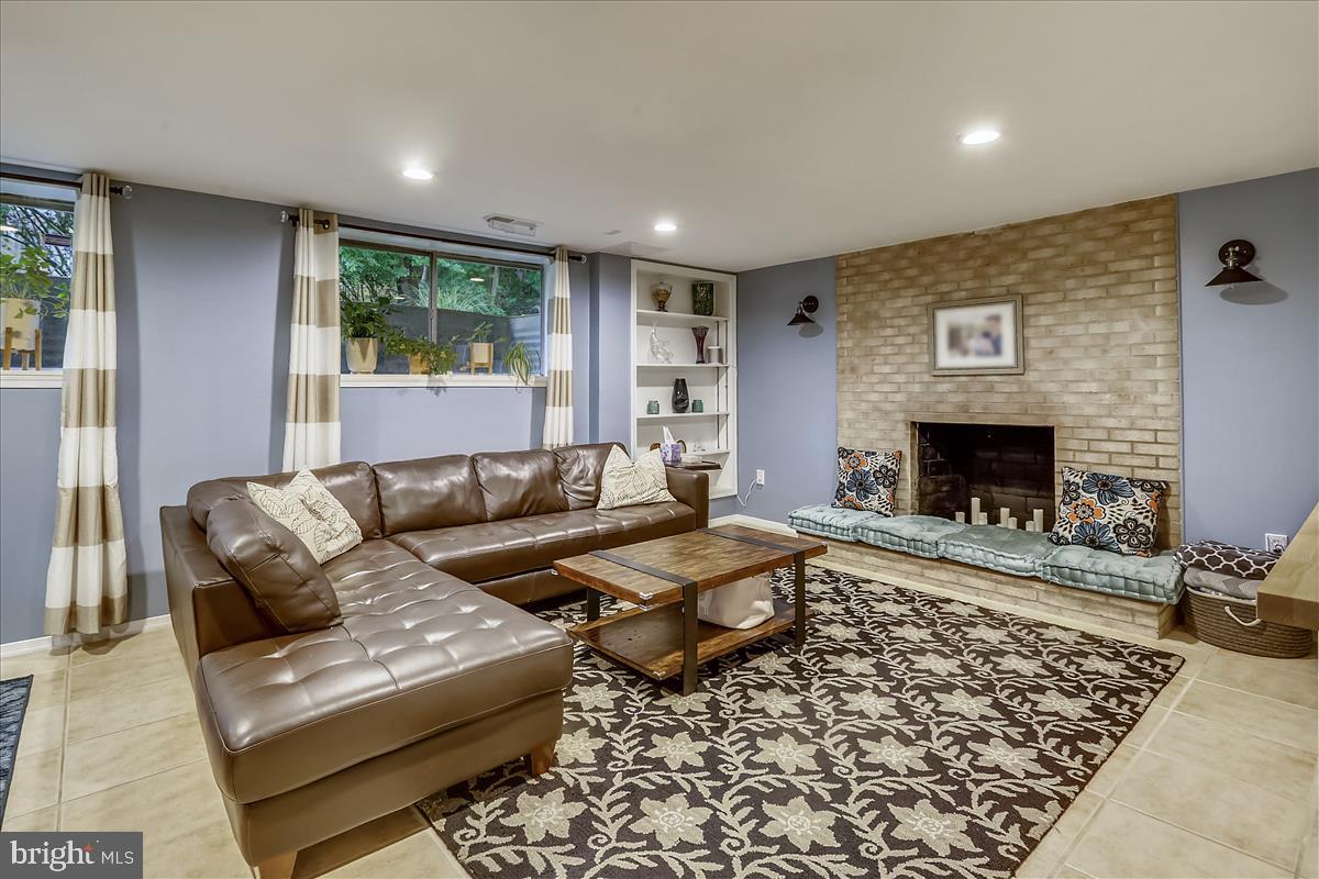 12801 Broadmore Road Silver Spring, MD 20904 - Photo 27 of 55