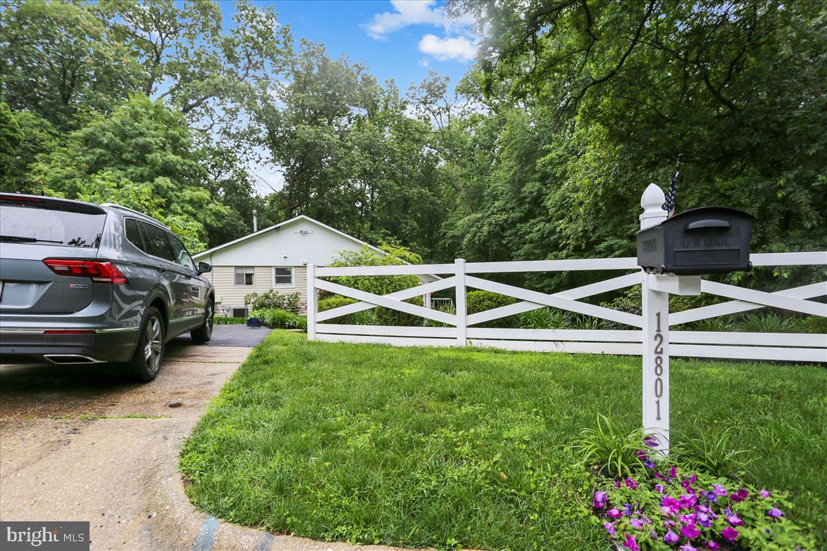12801 Broadmore Road Silver Spring, MD 20904 - Photo 5 of 55