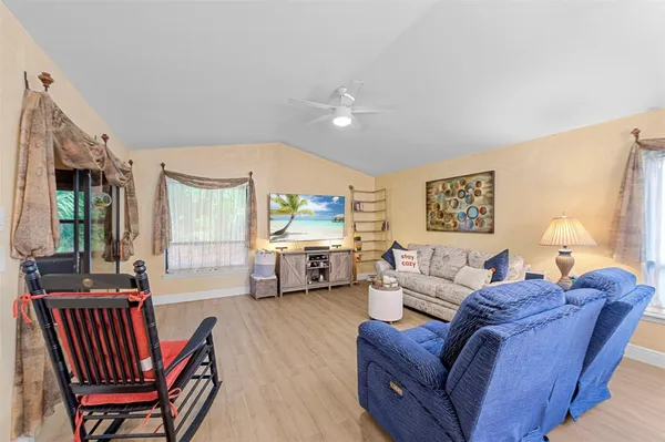 $325,000 | 6809 Southeast Yorktown Drive, Hobe Sound, FL 33455