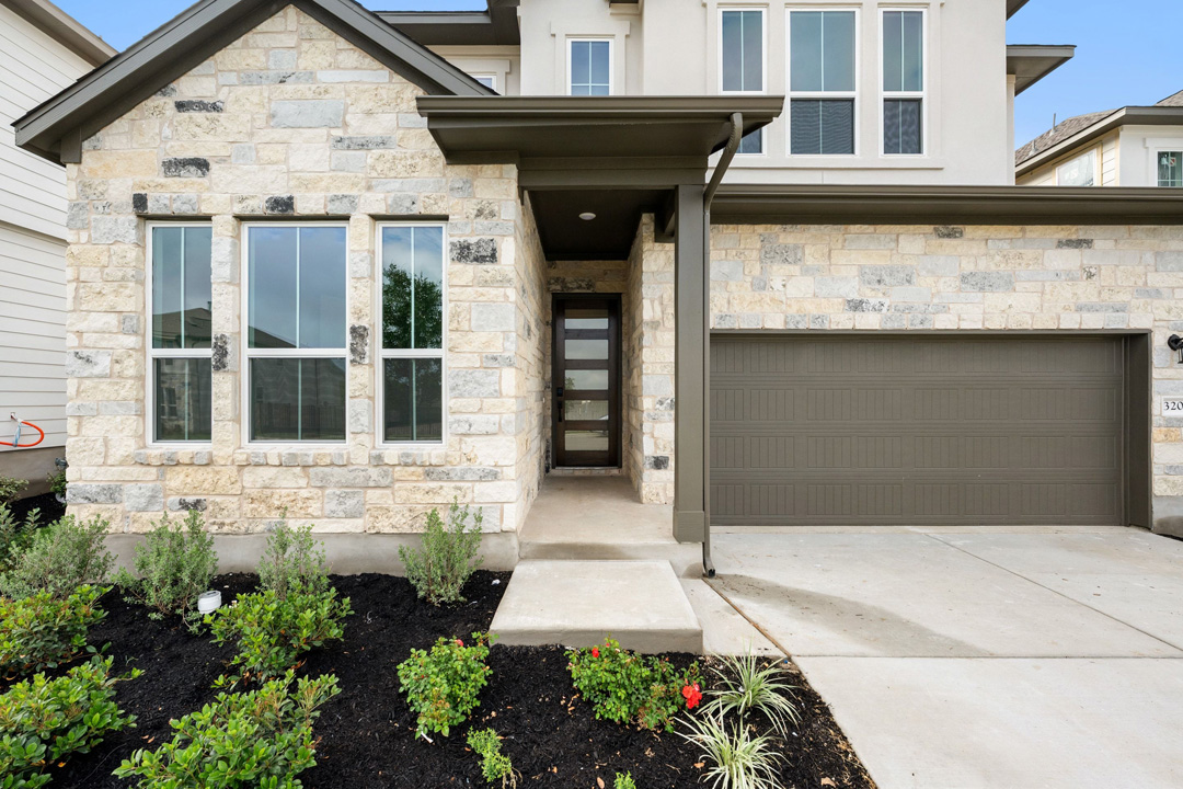 320 Marisol Bend Georgetown, TX 78626 - Photo 2 of 40