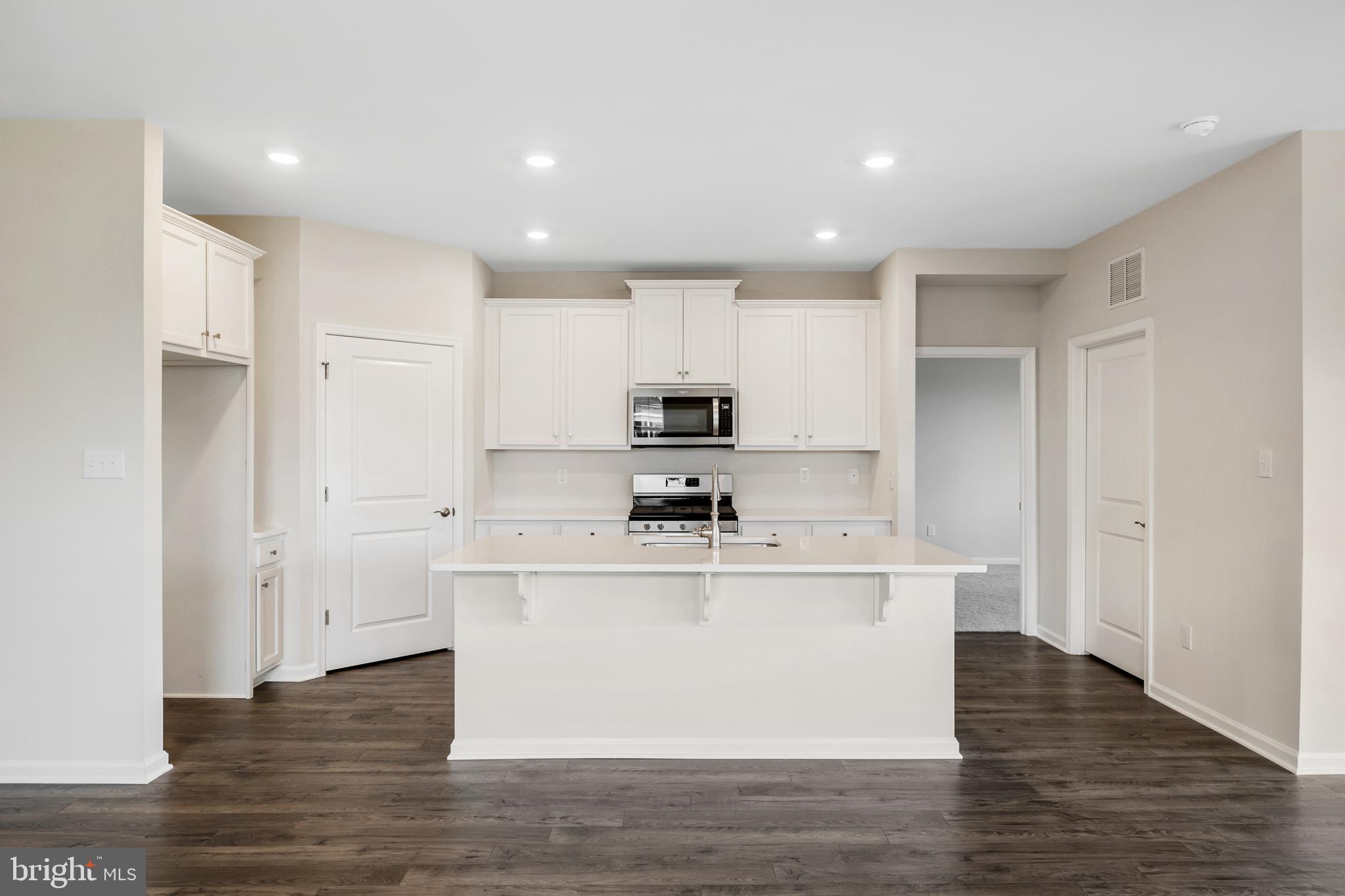 12 Preston Lane Delanco, NJ 08075 - Photo 8 of 34 Kitchen