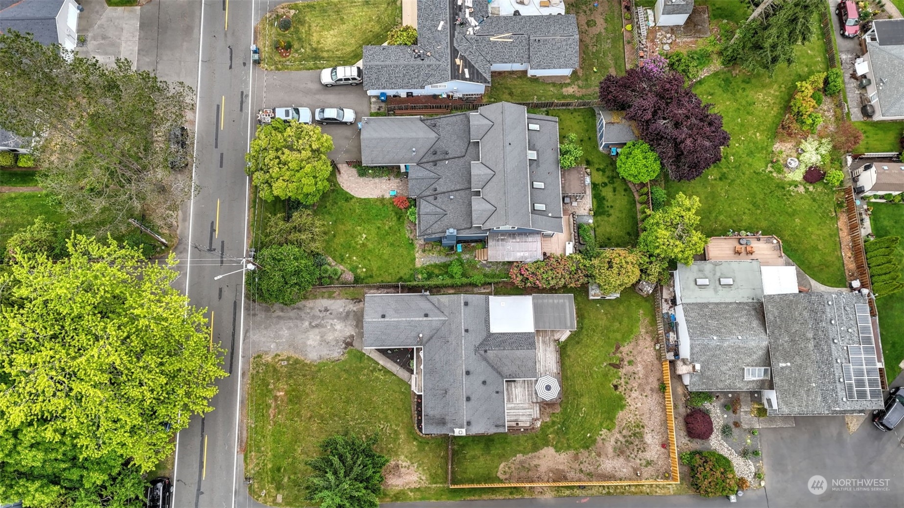 8432 236th Street Southwest Edmonds, WA 98026 - Photo 34 of 35 Gallery Image 34