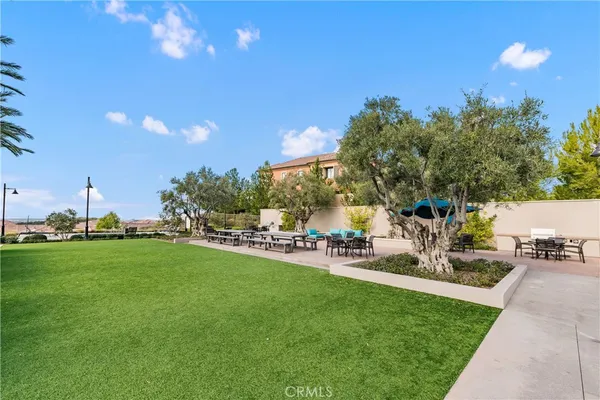 $2,680,000 | 201 Fiore, Irvine, CA 92602
