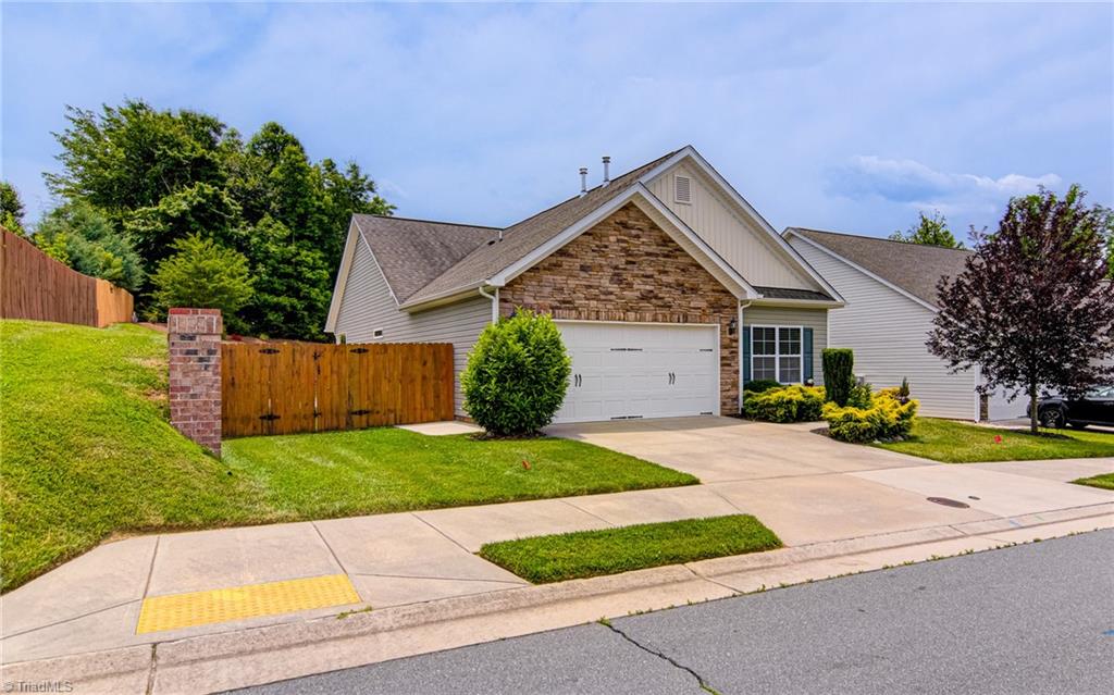5476 Holbein Gate Road Walkertown, NC 27051 - Photo 3 of 34 Gallery Image 3