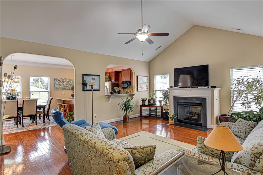 5476 Holbein Gate Road Walkertown, NC 27051 - Photo 9 of 34 Gallery Image 9