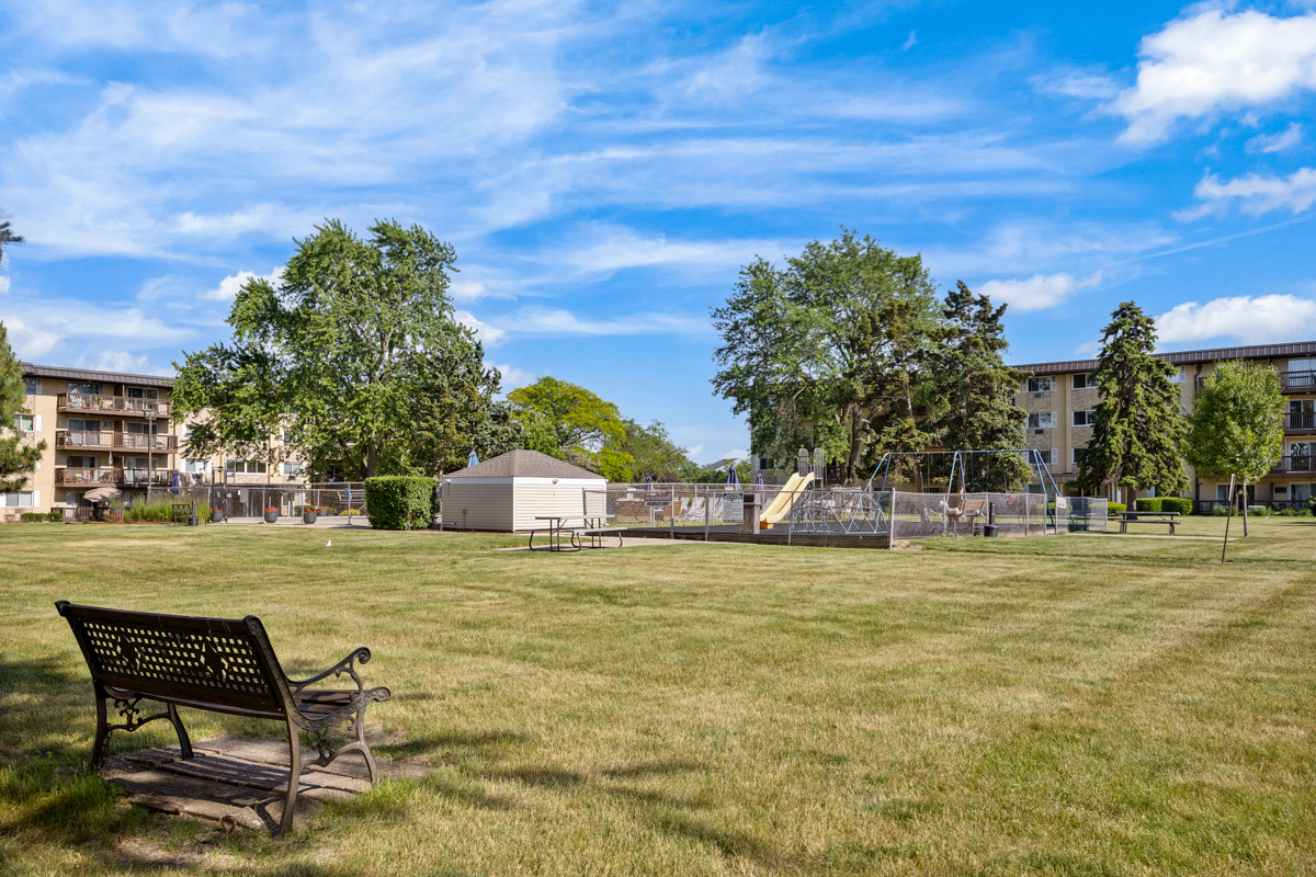 2214 South Goebbert Road, Unit 178 Arlington Heights, IL 60005 - Photo 25 of 25