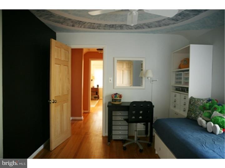 24 Duncan Lane Springfield, PA 19064 - Photo 14 of 25 Bedroom
