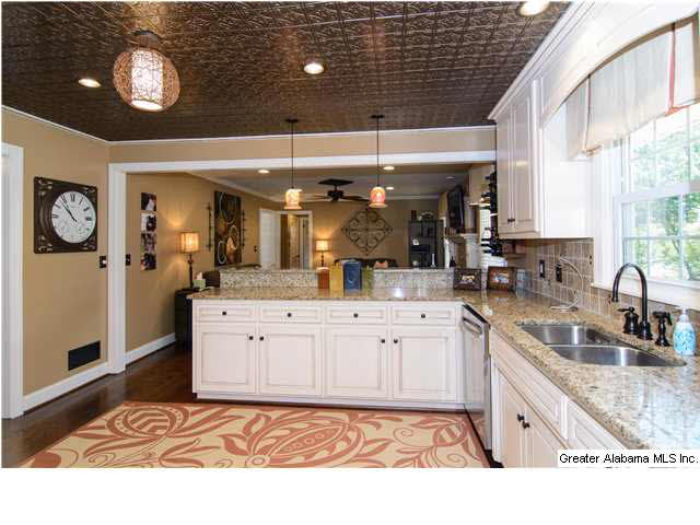 1208 Green Glen Road Birmingham, AL 35216 - Photo 12 of 32