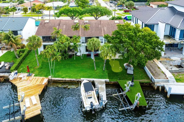 $1,495,000 | 605 Northeast 19th Avenue, Deerfield Beach, FL 33441