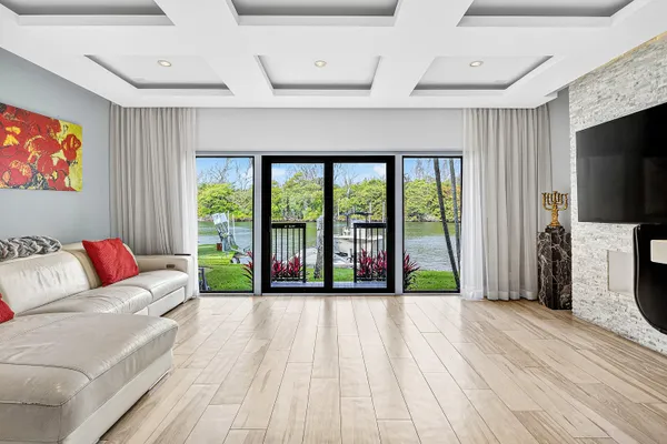 $1,495,000 | 605 Northeast 19th Avenue, Deerfield Beach, FL 33441