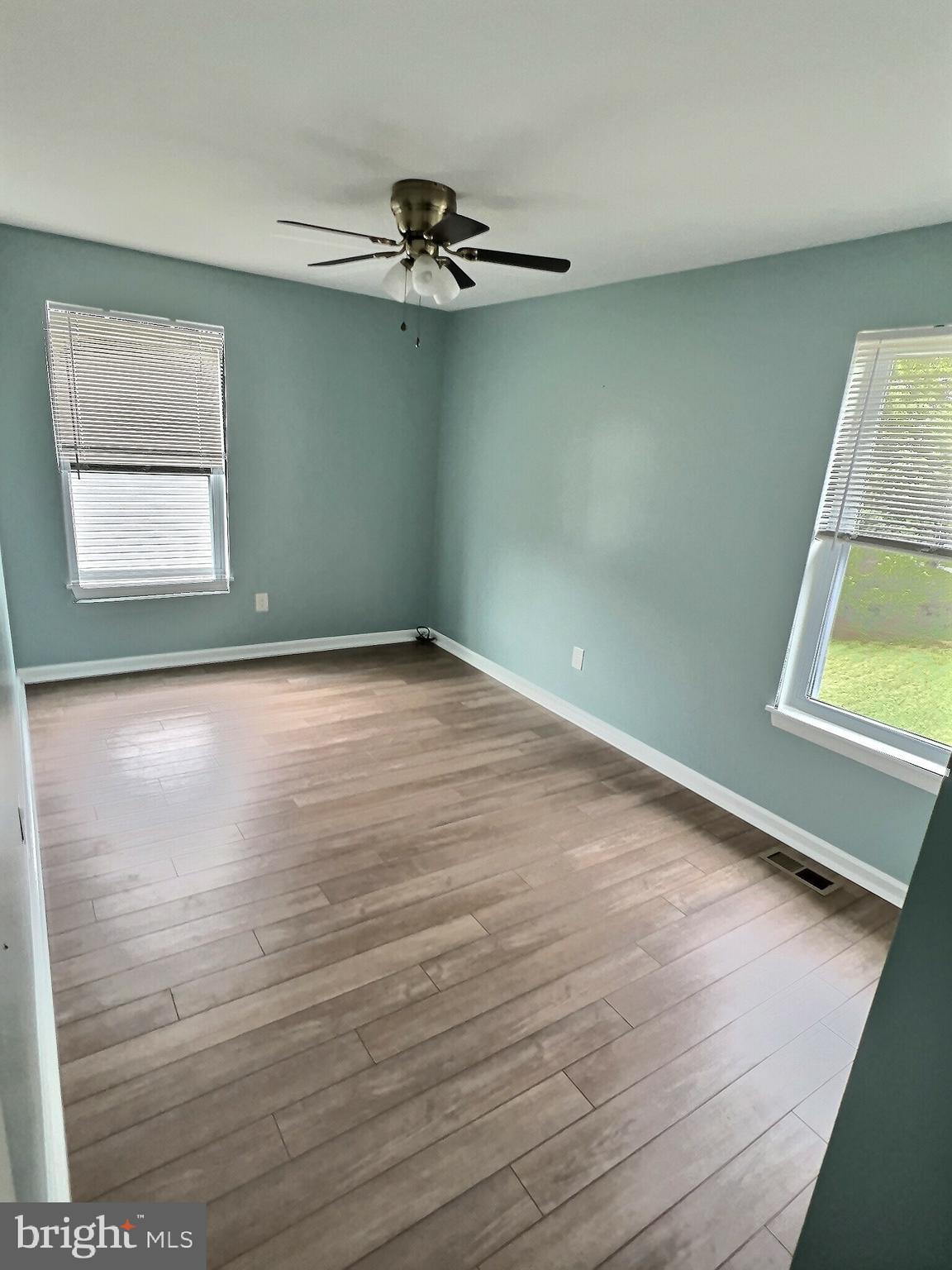 9023 Perryvale Road Nottingham, MD 21236 - Photo 12 of 18 Bedroom 3