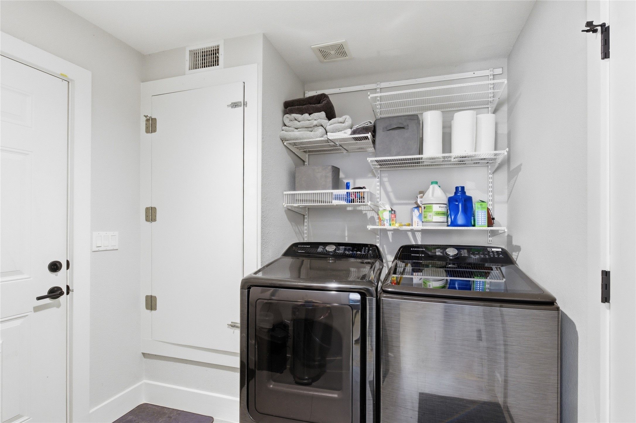 501 Lightsey Road Austin, TX 78704 - Photo 13 of 40 a kitchen with stainless steel appliances granite countertop a stove and a refrigerator