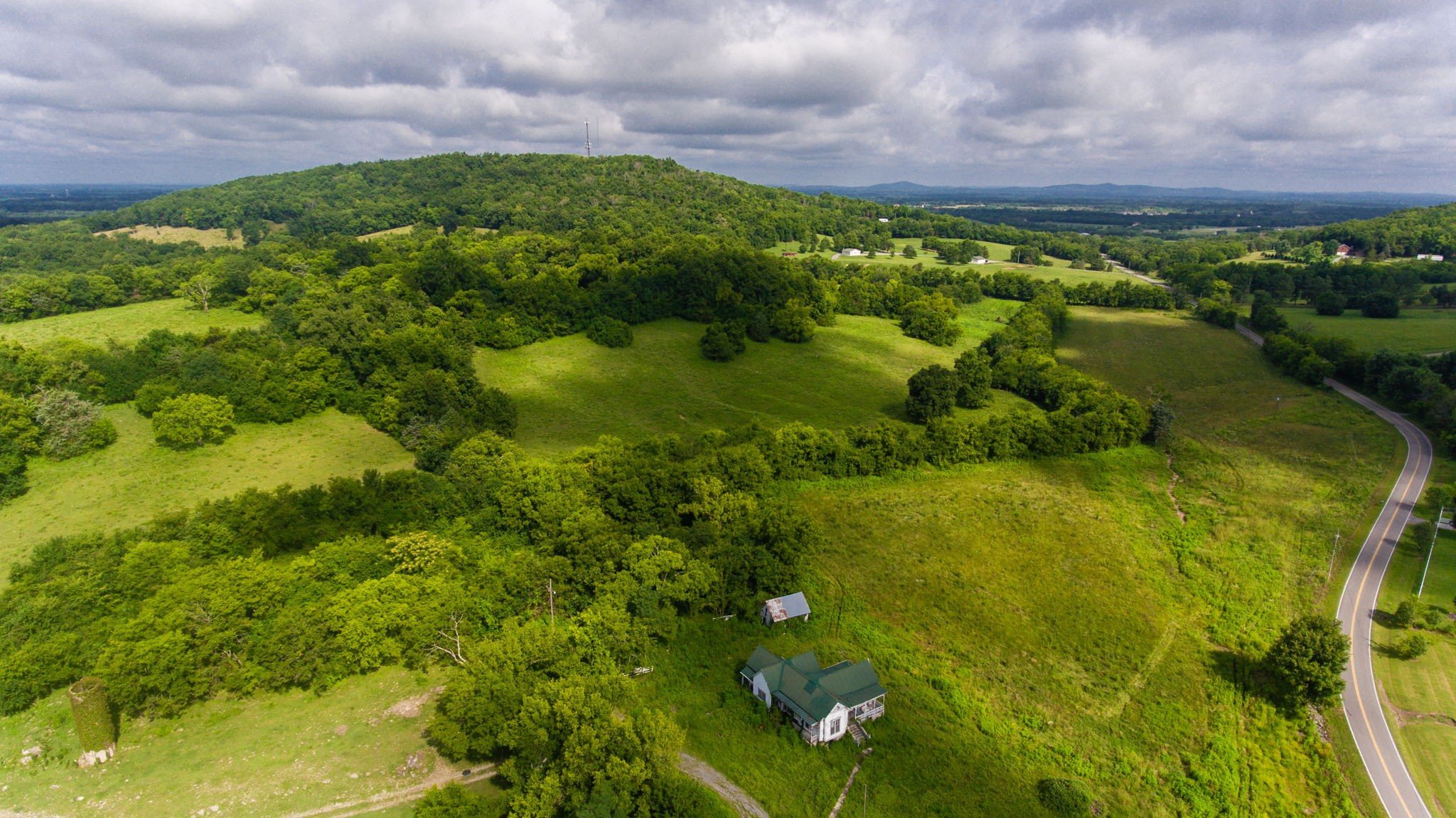 559 Coop Road Bell Buckle, TN 37020 - Photo 8 of 11 Gallery Image 8