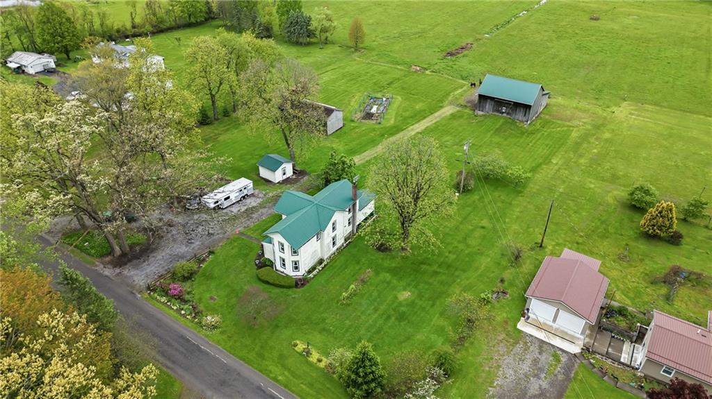 122 Coal Bank Road Greenville, PA 16125 - Photo 5 of 50 a backyard of a house with lots of green space