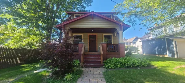 $2,250 | 14 Hall Street, Chagrin Falls, OH 44022