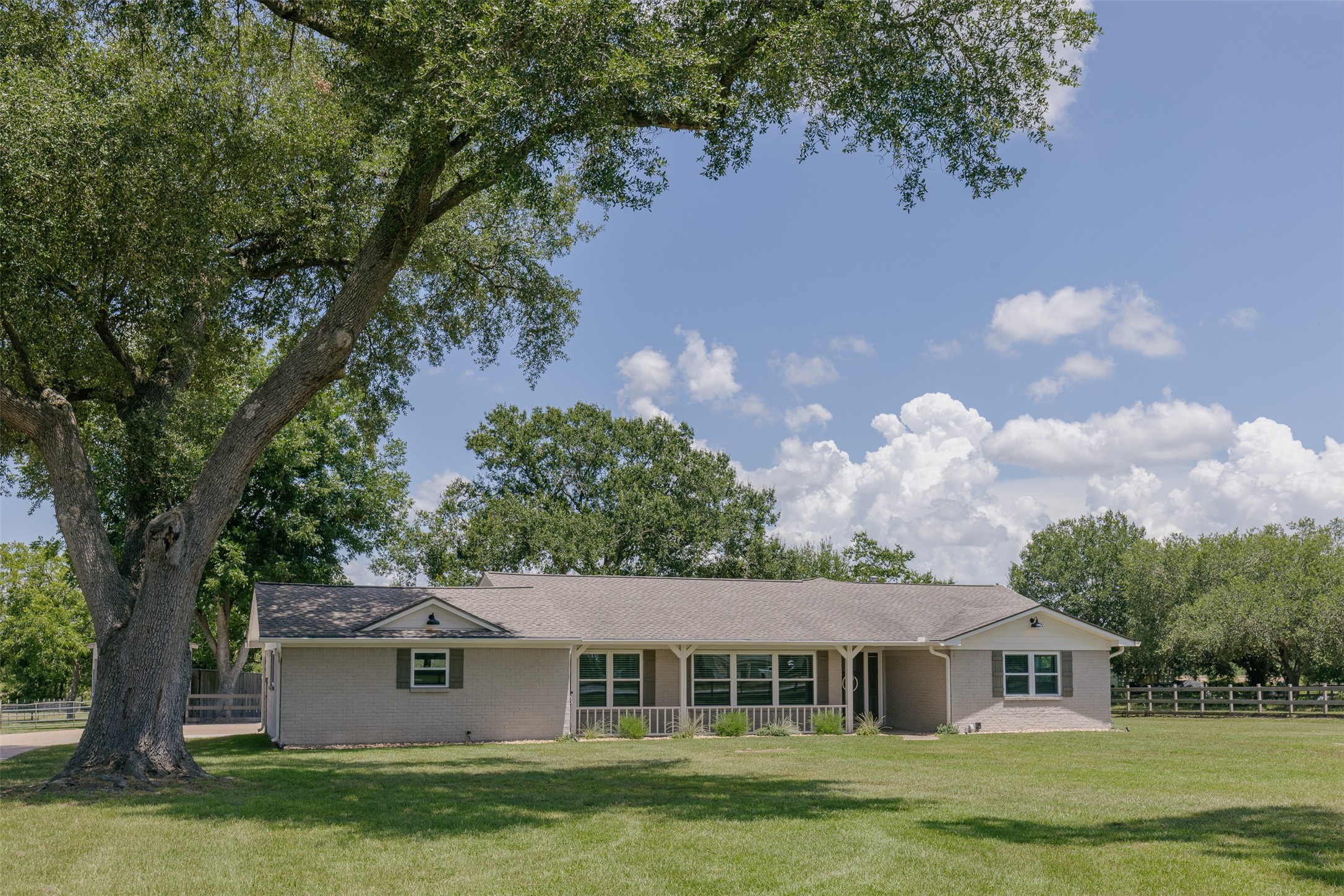 17318 Penick Road Waller, TX 77484 - Photo 1 of 32 Welcome Home!