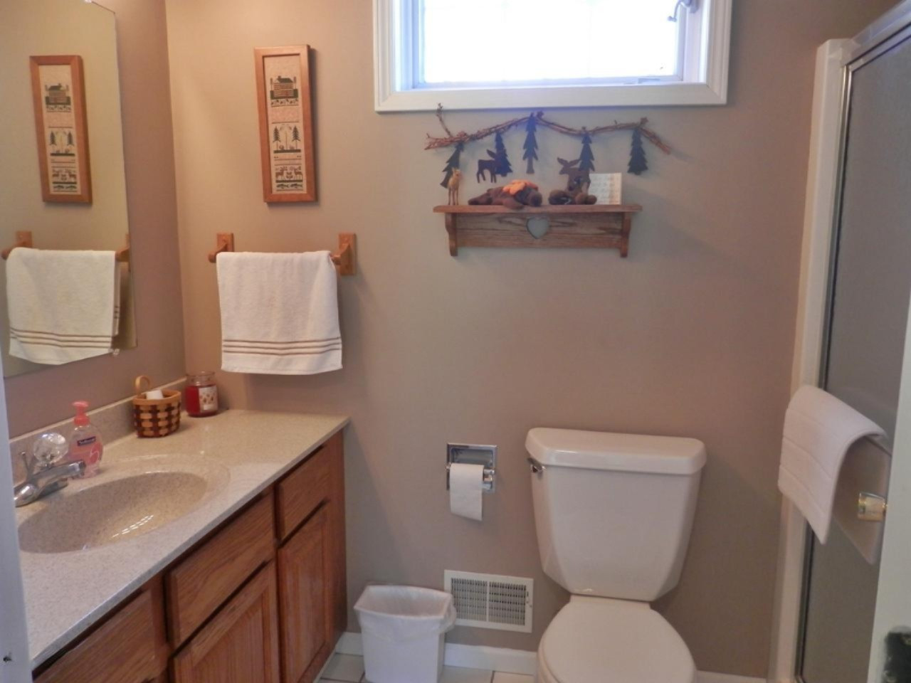 22296 Benton Road Mesick, MI 49668 - Photo 25 of 56 Full hall bath upstairs