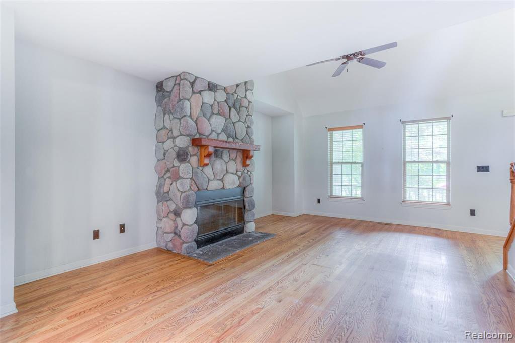 3930 Dunning Road Rochester Hills, MI 48309 - Photo 18 of 49