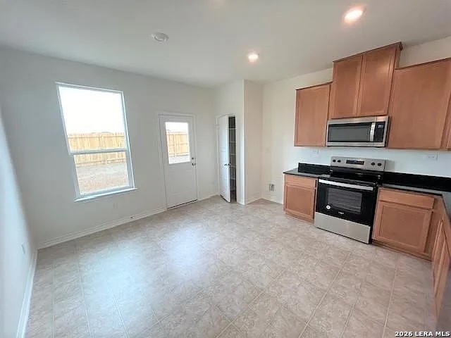 5651 Foppiano Loop Converse, TX 78109 - Photo 6 of 15