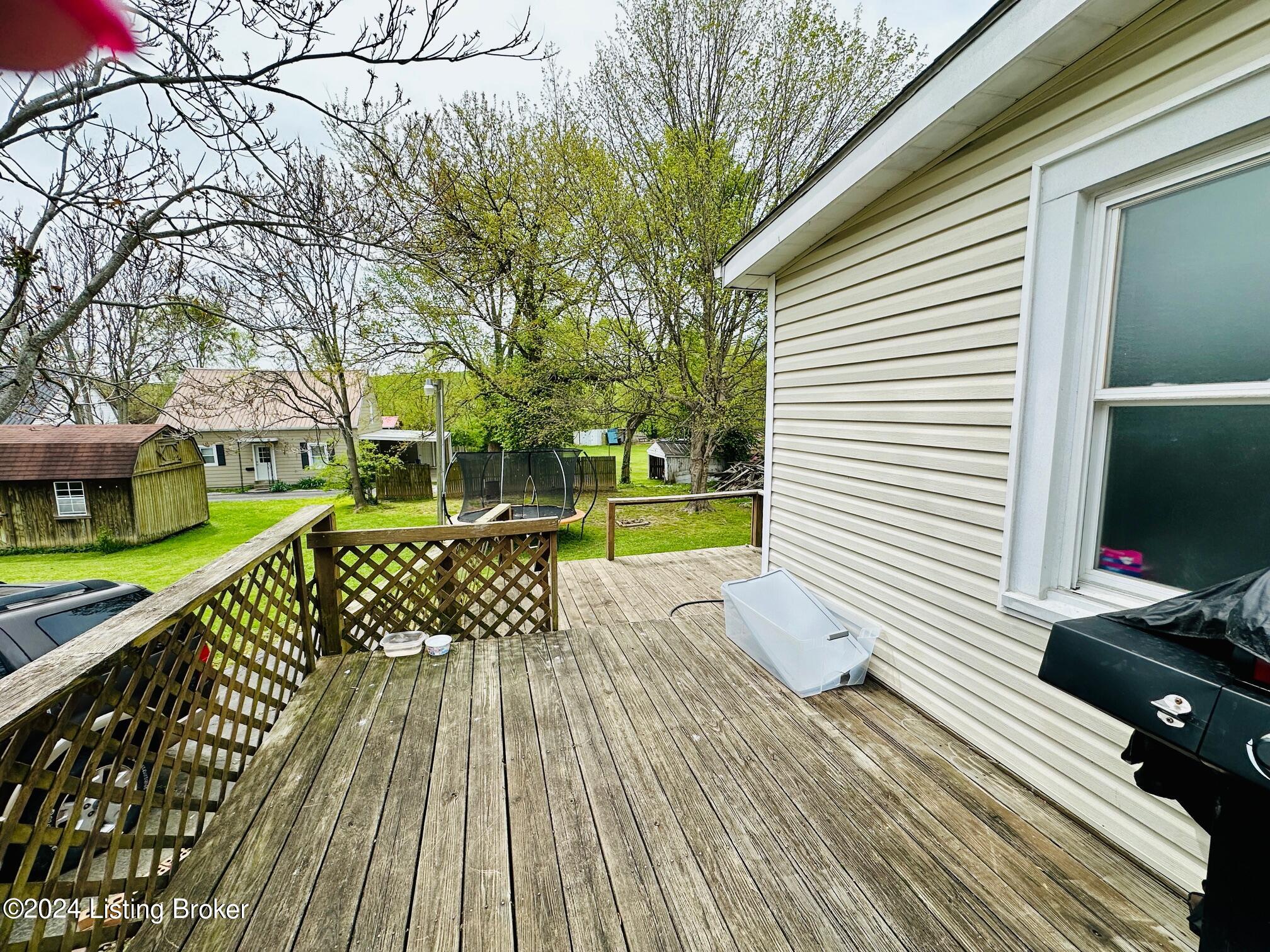 112 Perryville Road Springfield, KY 40069 - Photo 8 of 10 IMG_8337