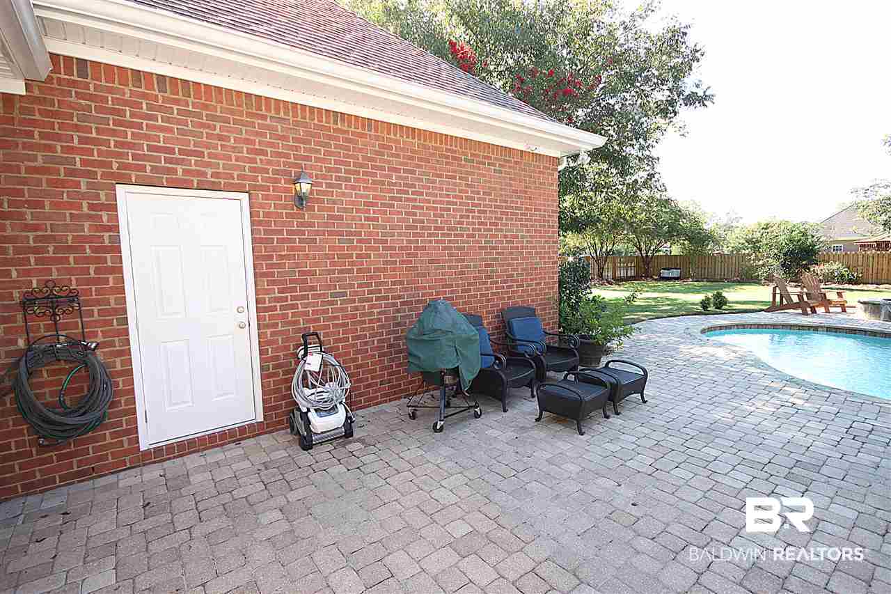 24915 Bosbyshell Avenue Daphne, AL 36526 - Photo 34 of 48 Back Patio
