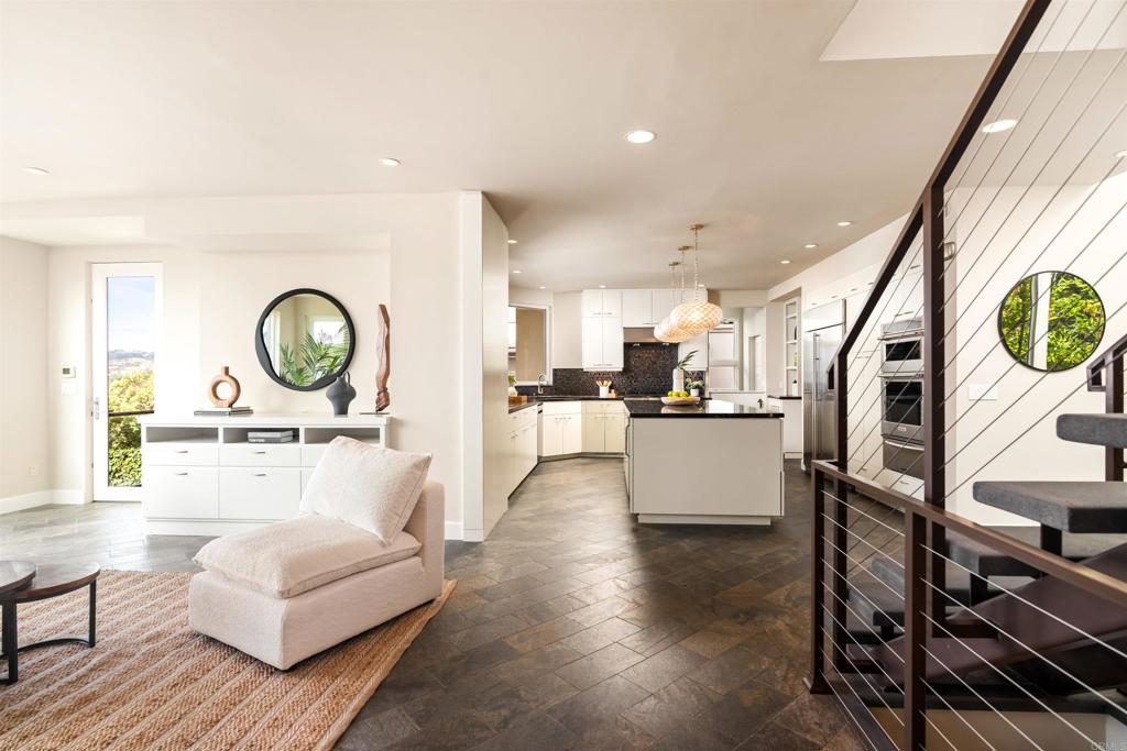 1876 Little Street La Jolla, CA 92037 - Photo 12 of 69