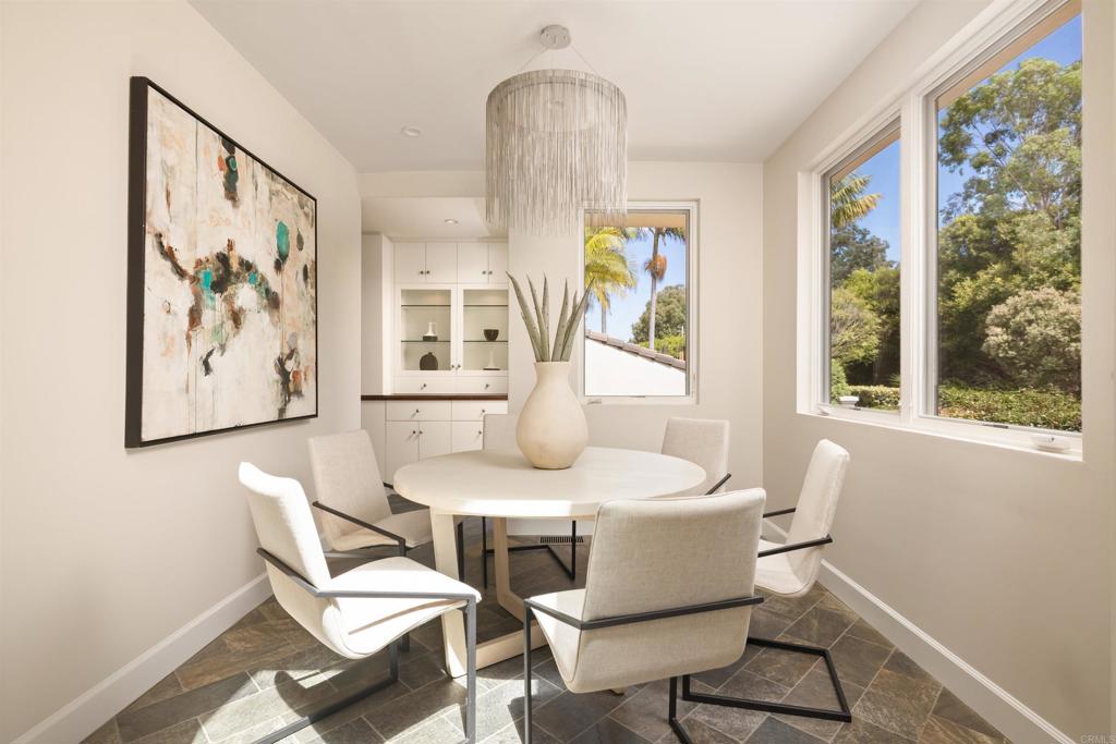 1876 Little Street La Jolla, CA 92037 - Photo 13 of 69