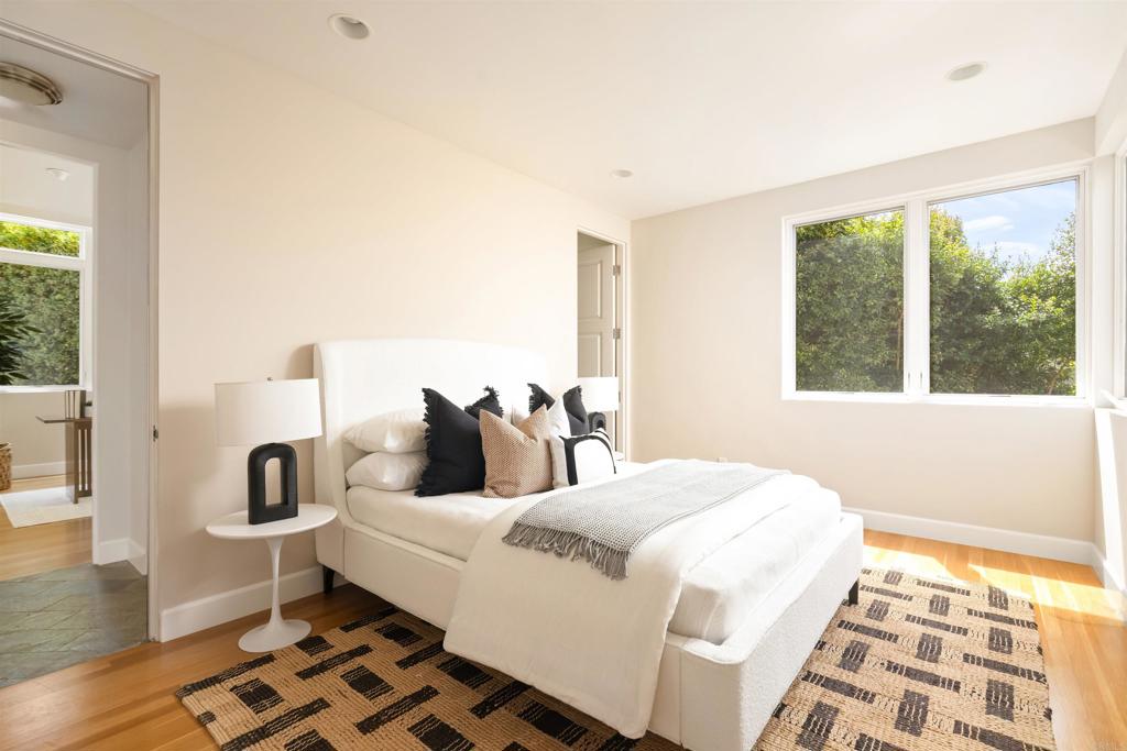 1876 Little Street La Jolla, CA 92037 - Photo 32 of 69