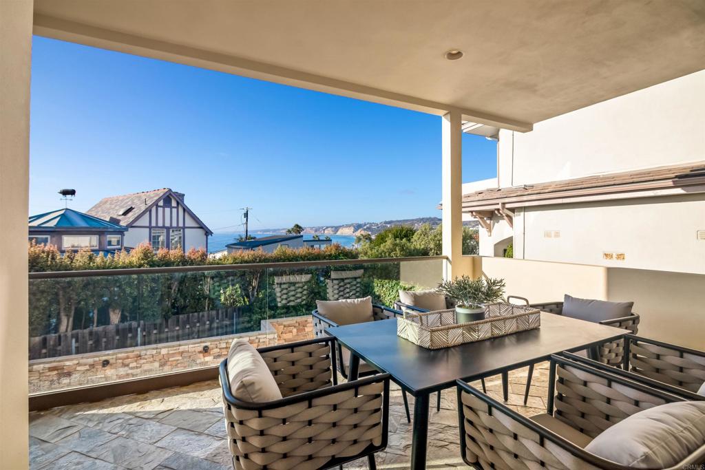 1876 Little Street La Jolla, CA 92037 - Photo 47 of 69