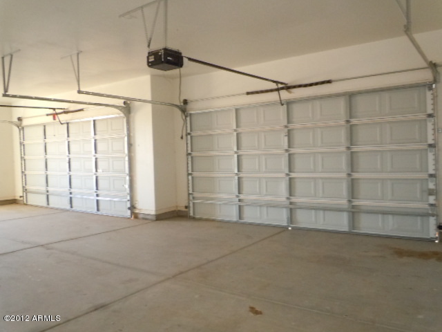 1034 East Carlise Road Phoenix, AZ 85086 - Photo 20 of 23 DSCN5959