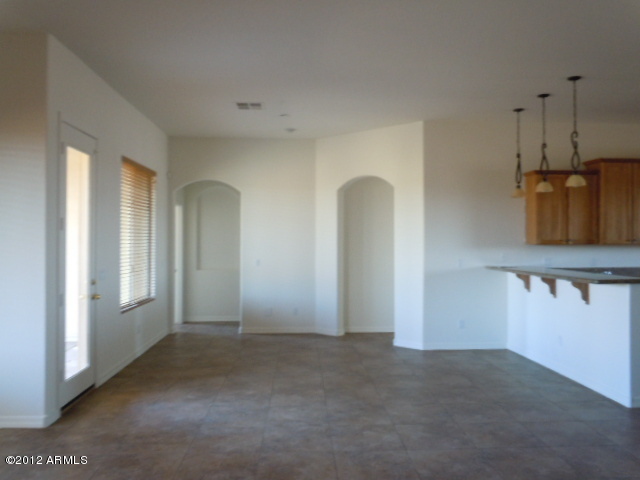 1034 East Carlise Road Phoenix, AZ 85086 - Photo 7 of 23 DSCN5896