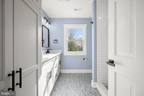 $875,000 | 21611 Slidell Road, Boyds, MD 20841