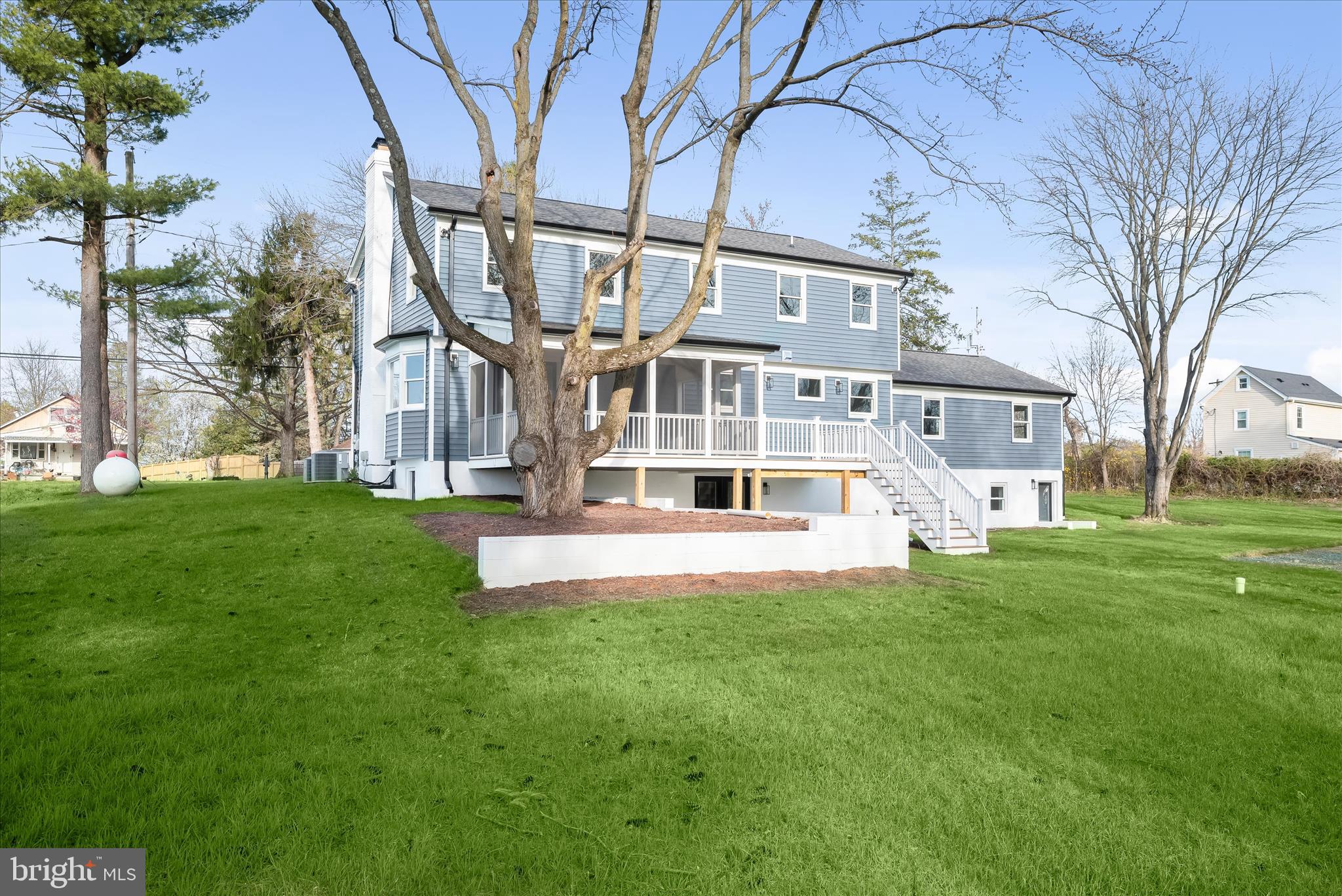 21611 Slidell Road Boyds, MD 20841 - Photo 78 of 84 Rear exterior