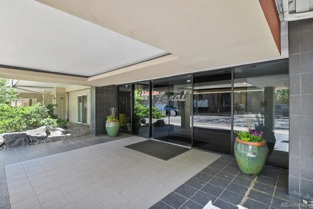 $290,000 | 800 North Washington Street, Unit 307, Denver, CO 80203