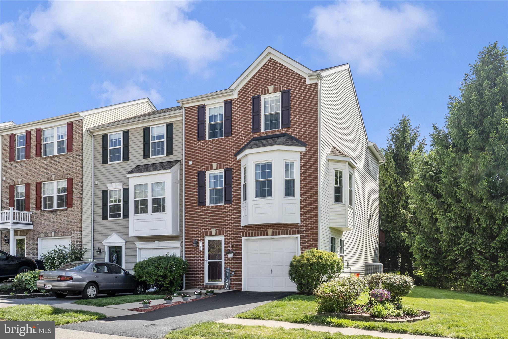 123 Jason's Ridge Smithsburg, MD 21783 - Photo 1 of 57 a front view of a house with a yard