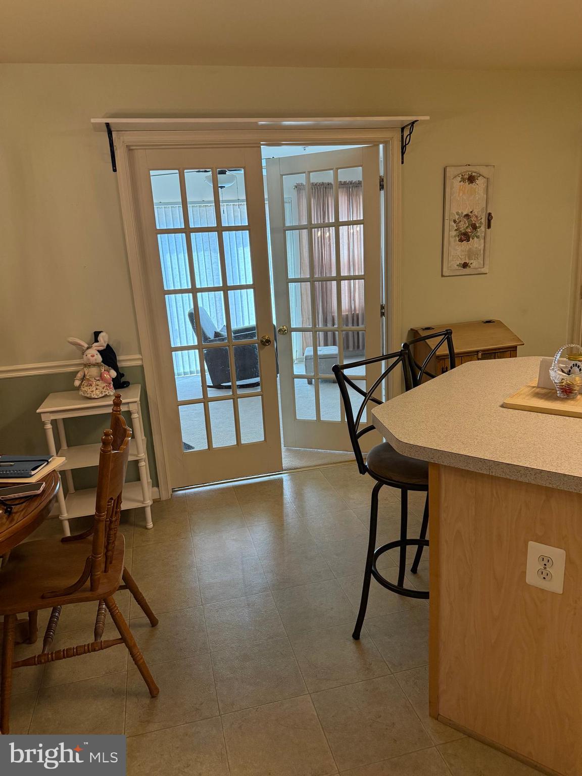 123 Jason's Ridge Smithsburg, MD 21783 - Photo 22 of 35 kitchen leading to main level bump out