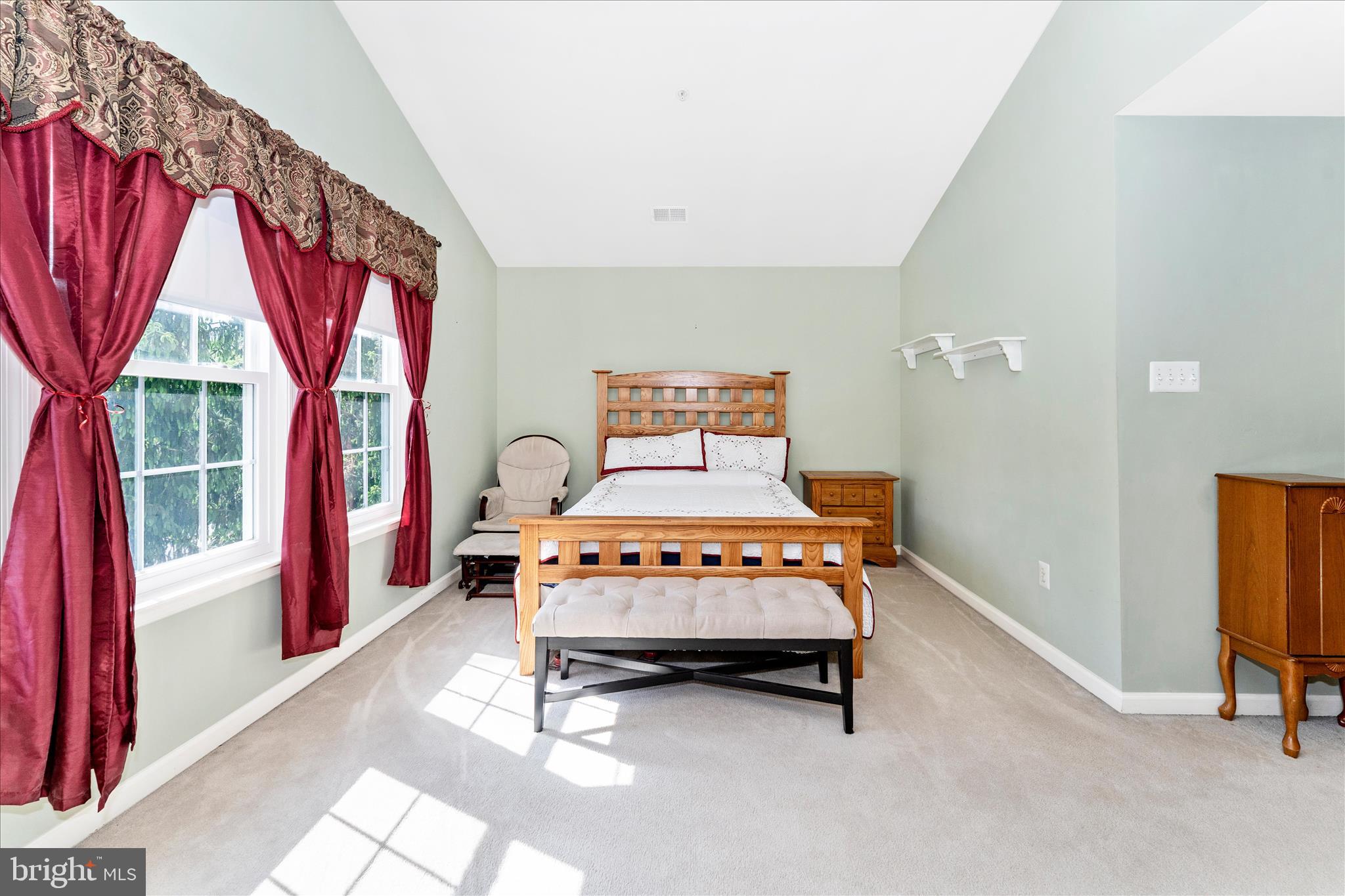 123 Jason's Ridge Smithsburg, MD 21783 - Photo 27 of 57 a room with a bed and a window
